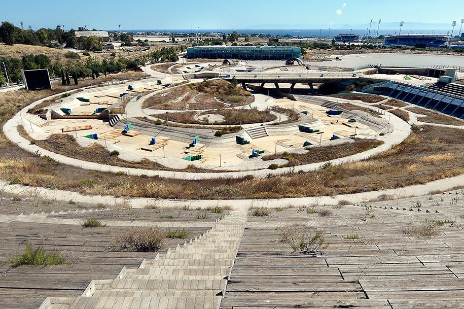 заброшенные олимпийские объекты-город-распад-2