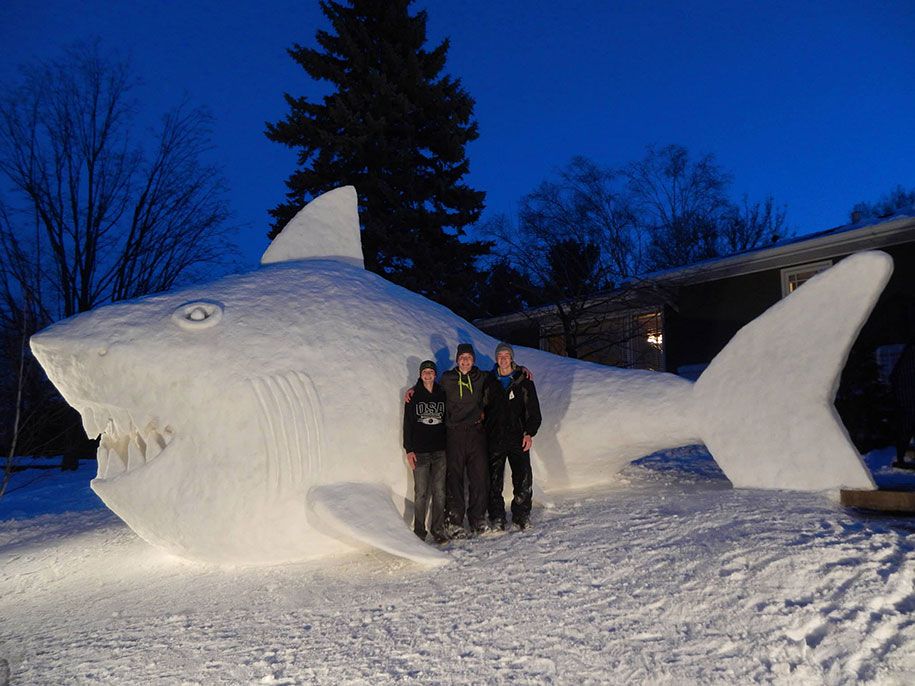 гигантски животни-снежни скулптури-брац-братя-5
