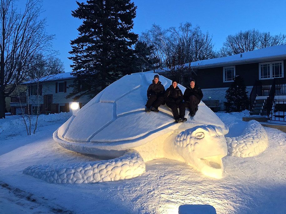 milžinas-gyvūnas-sniegas-skulptūros-bartas-broliai-9