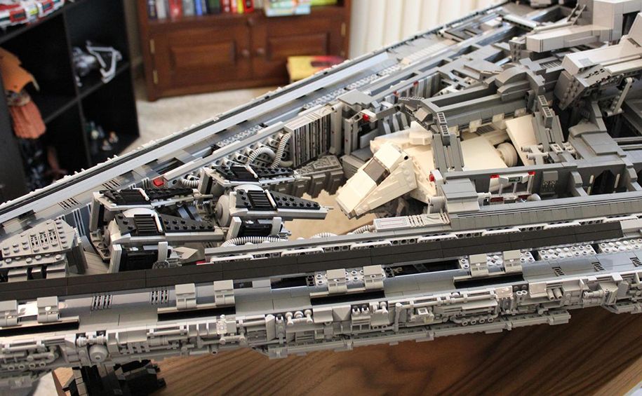 Star-Wars-Lego-Imperial-Zerstörer-Schiff-Interieur-Doomhandle-8