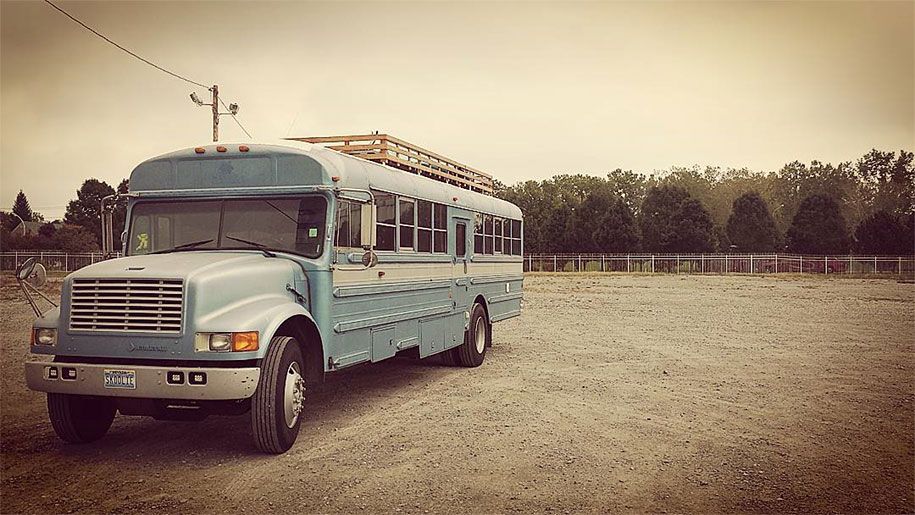 มือถือโรงเรียนรถบัสกลับบ้านเดินทางแพทริคชมิดท์ -2