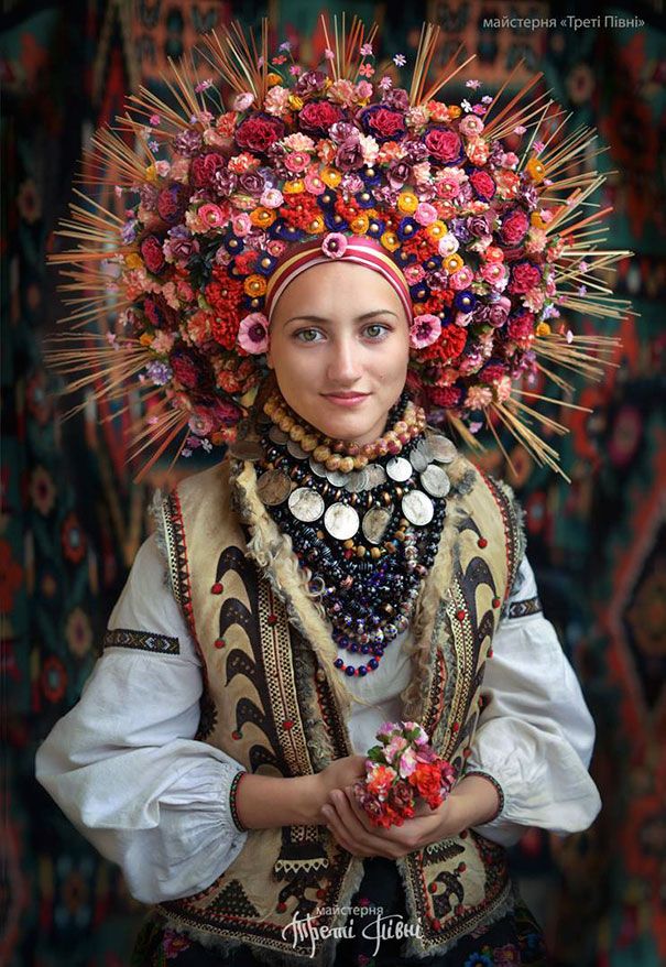 전통적인 우크라이나 꽃 왕관-트레 티-피 브니 -11