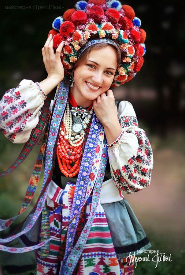 tradiciniai ukrainiečių gėlių vainikėliai-treti-pivni-9