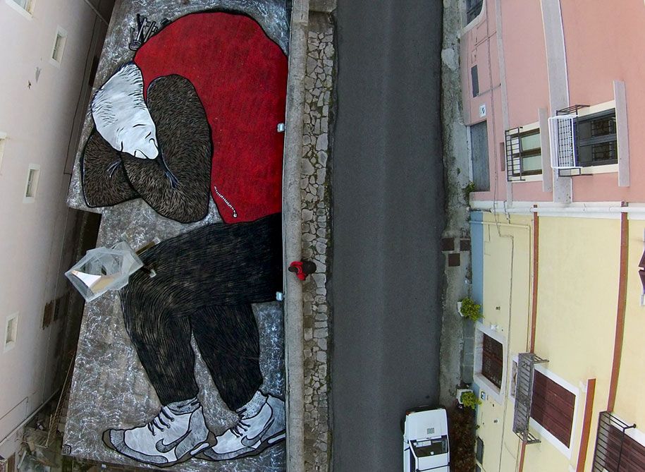gergasi-tidur-atap-mural-ella-et-pitr-10