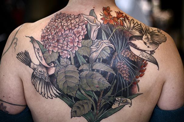 ziedu-augu-botāniskais-tetovējums-alises-nesējs-33