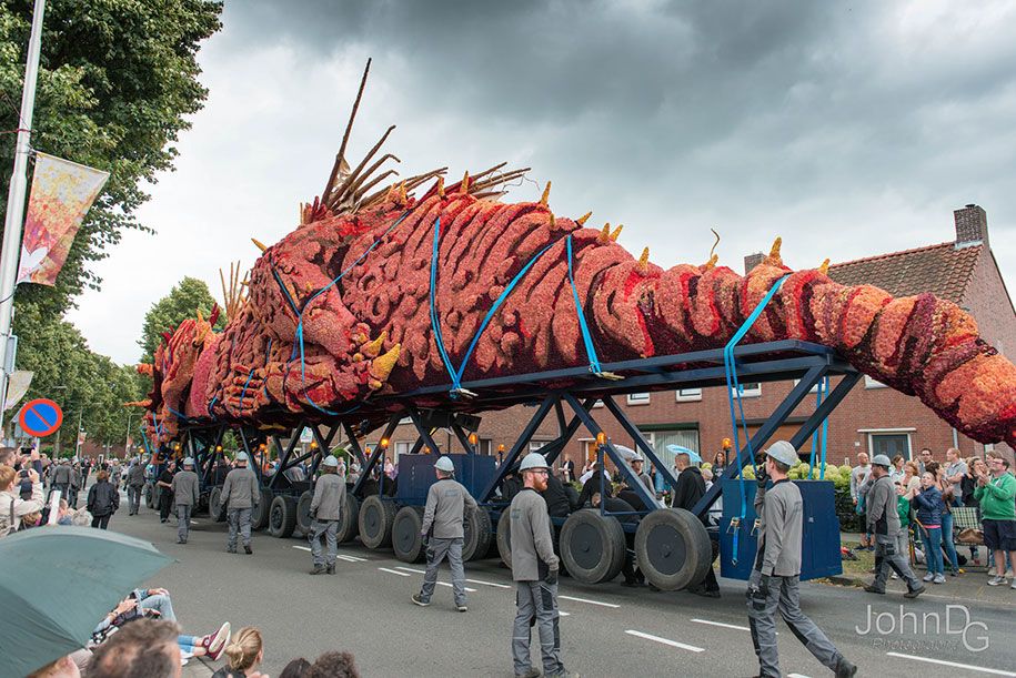 거대 꽃 조각 퍼레이드 코르소 준 더트 2016- 네덜란드 -41