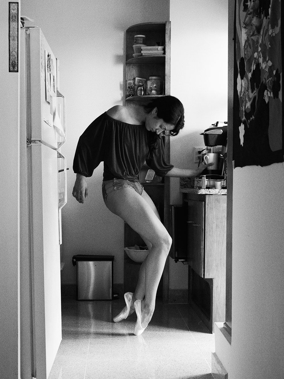 zwart-wit-danser-fotografie-home-stage-david-perkins-18
