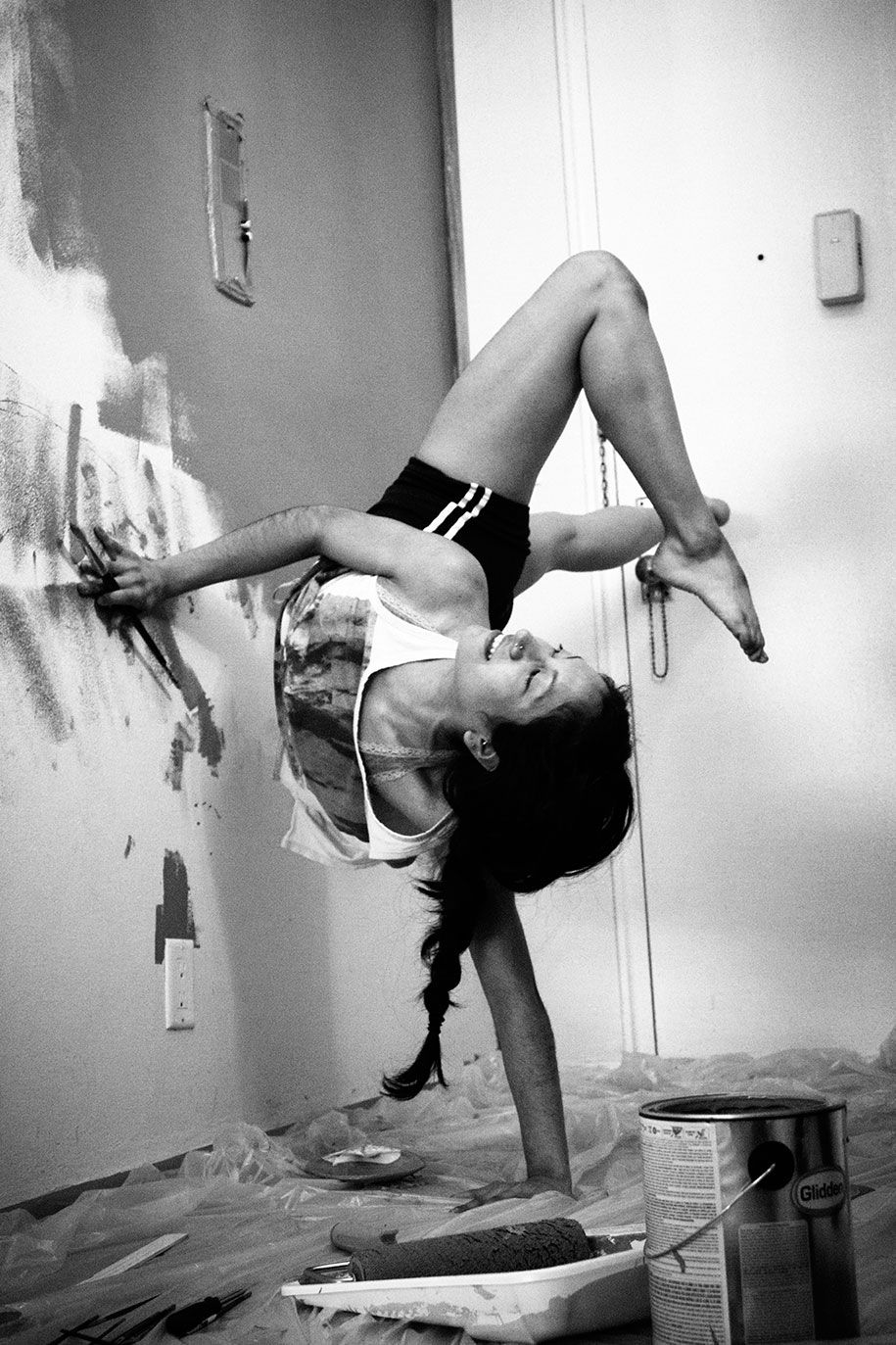 black-white-dancer-photography-home-stage-david-perkins-19