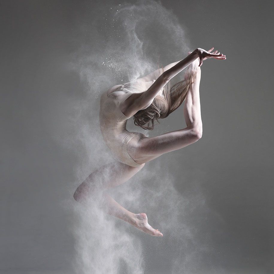 ไดนามิกนักเต้นถ่ายภาพพอร์ตเทรตอเล็กซานเดอร์ยาคอฟเลฟ -11