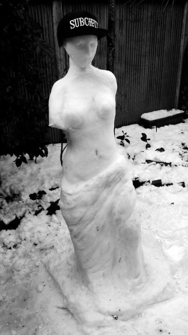눈 조각 예술 겨울 -10