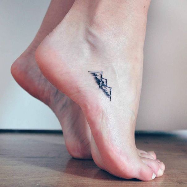 Minimal-Fuß-Tattoos-1