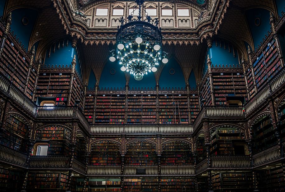 장엄한 도서관 건축 사진 -4
