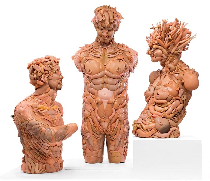 jezive skulpture-izrađene-s-recikliranim-dijelovima lutke-30