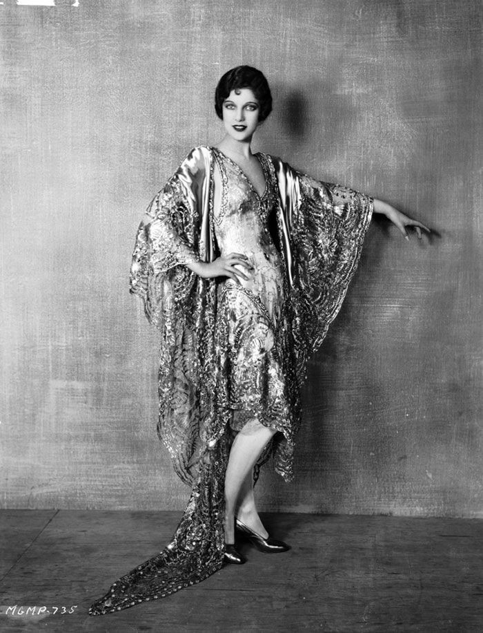 Beginn der modernen Mode der 1920er Jahre Frauenmode 4