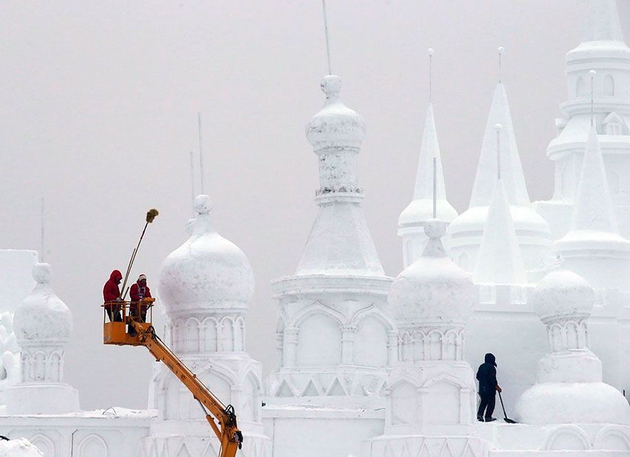 2015-międzynarodowy-festiwal-lodu-i-śniegu-harbin-chiny-31