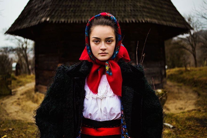 ženy-fotky-atlas sveta-krása-Mihaela-lucky-26
