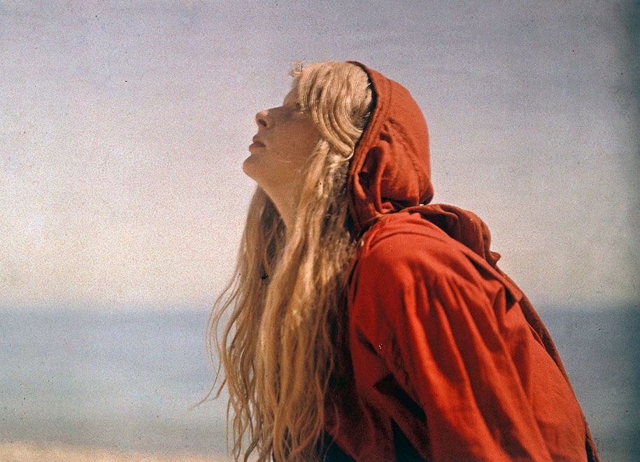 barevná fotografie-1913-christina-red-marvyn-ogorman-09
