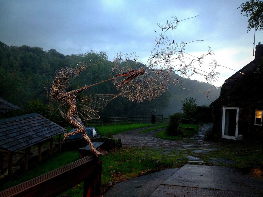 wire-fairy-dandelion-sculptures-fantasywire-robin-wight-3