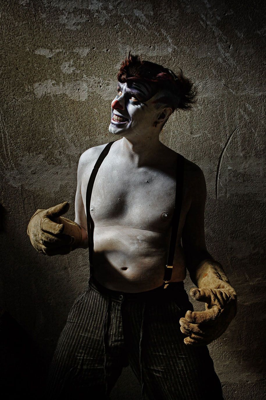 strašidelný-strašidelný-klaun-portréty-clownville-eolo-perfido-14