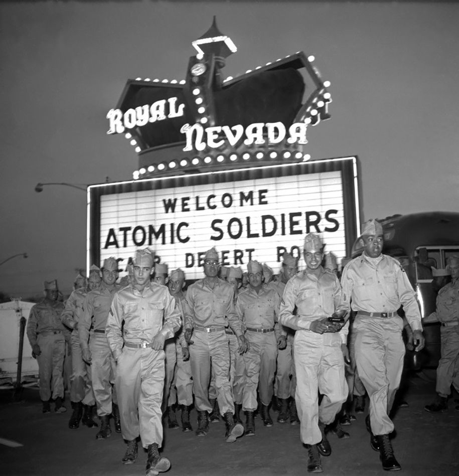 ядрен туризъм-1950-те-атомна бомба-Лас-Вегас-17