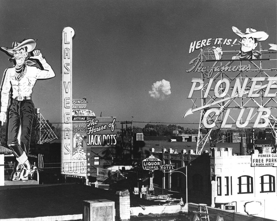 ядрен туризъм-1950-те-атомна бомба-Лас-Вегас-5