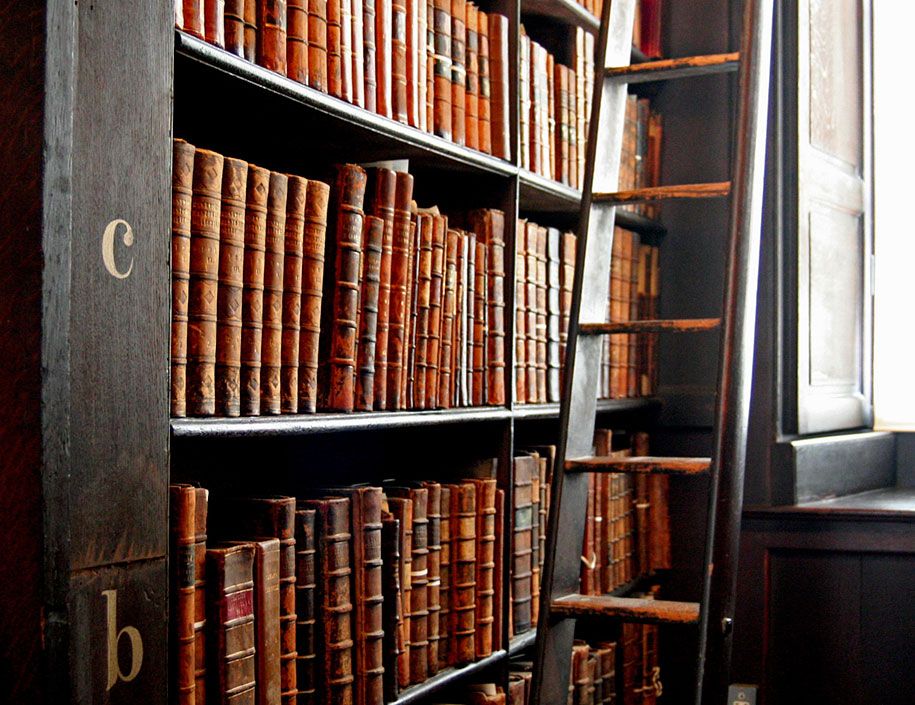old-library-trinity-college-dublin-1