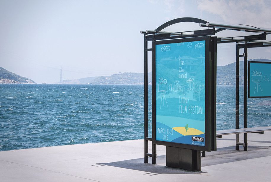 Bussholdeplass med SDLFF-annonse