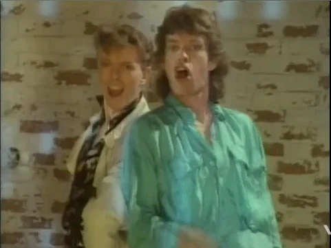 Dance2 Break Yo TV: David Bowie ve Mick Jagger  Sokakta Dans