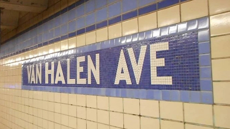 Van Halen Caddesi NYC Metrosu